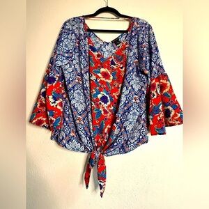 New Directions Floral Bohemian Women's Top - Red and Blue. Sz L.